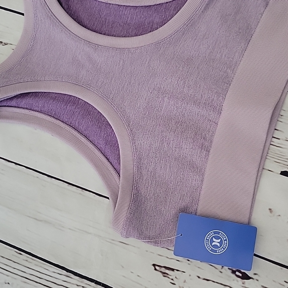 Hurley - Picture 7 of 8